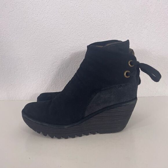 Fly London Black Lace Up Back Low Wedge Yebi Booties - Picture 1 of 7
